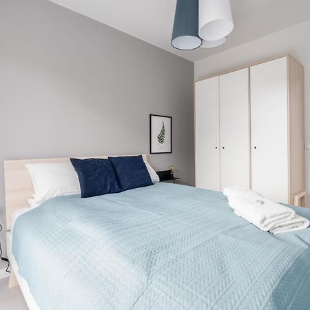 Stara Cegielnia Lake View Apartment By Renters Prestige Poznań Exteriör bild