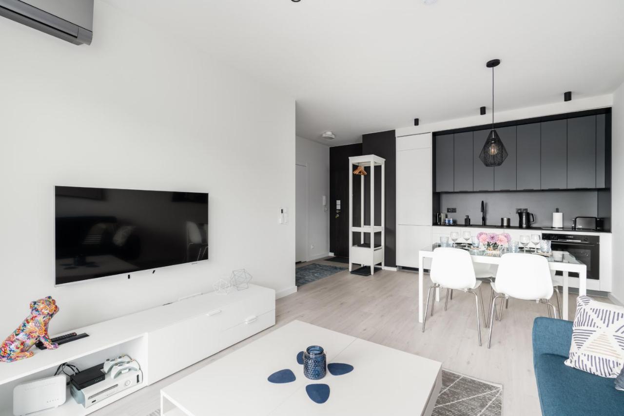 Stara Cegielnia Lake View Apartment By Renters Prestige Poznań Exteriör bild