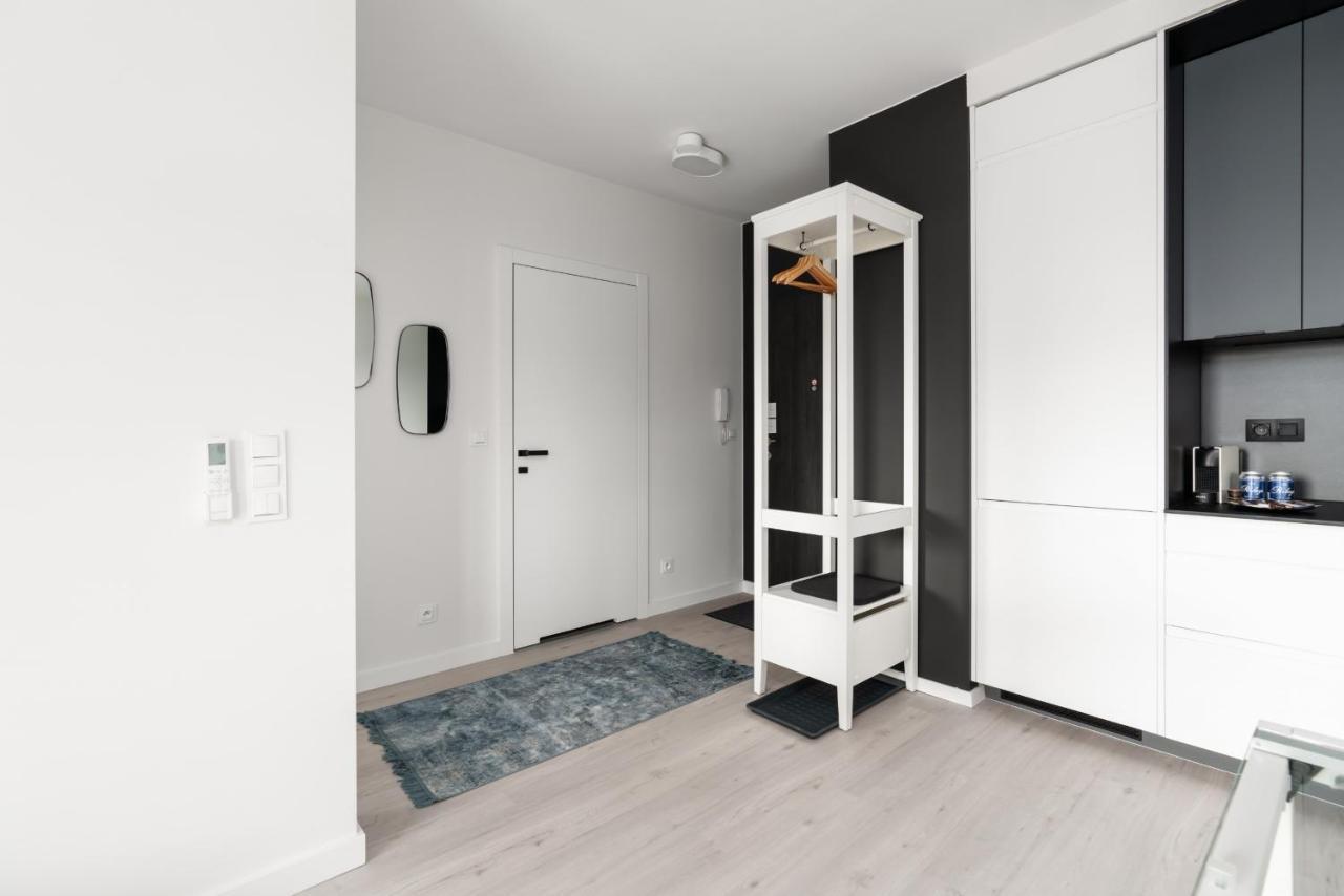 Stara Cegielnia Lake View Apartment By Renters Prestige Poznań Exteriör bild